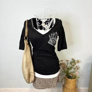 Cute vintage y2k tight black short sleeve v neck hoodie top
